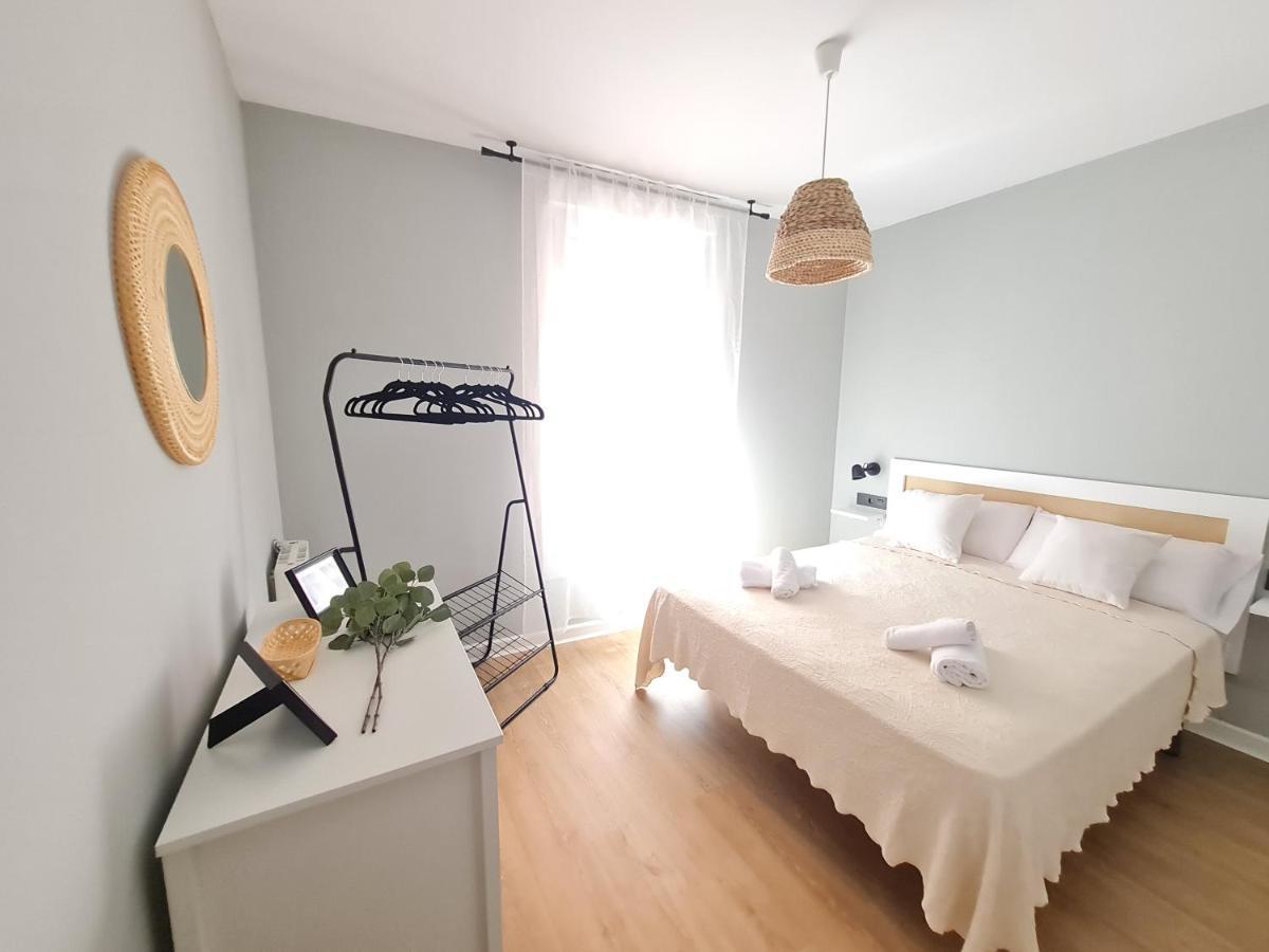 Ayuntamiento Parking Gratis. Auto Check-In. Lägenhet Bilbao Exteriör bild